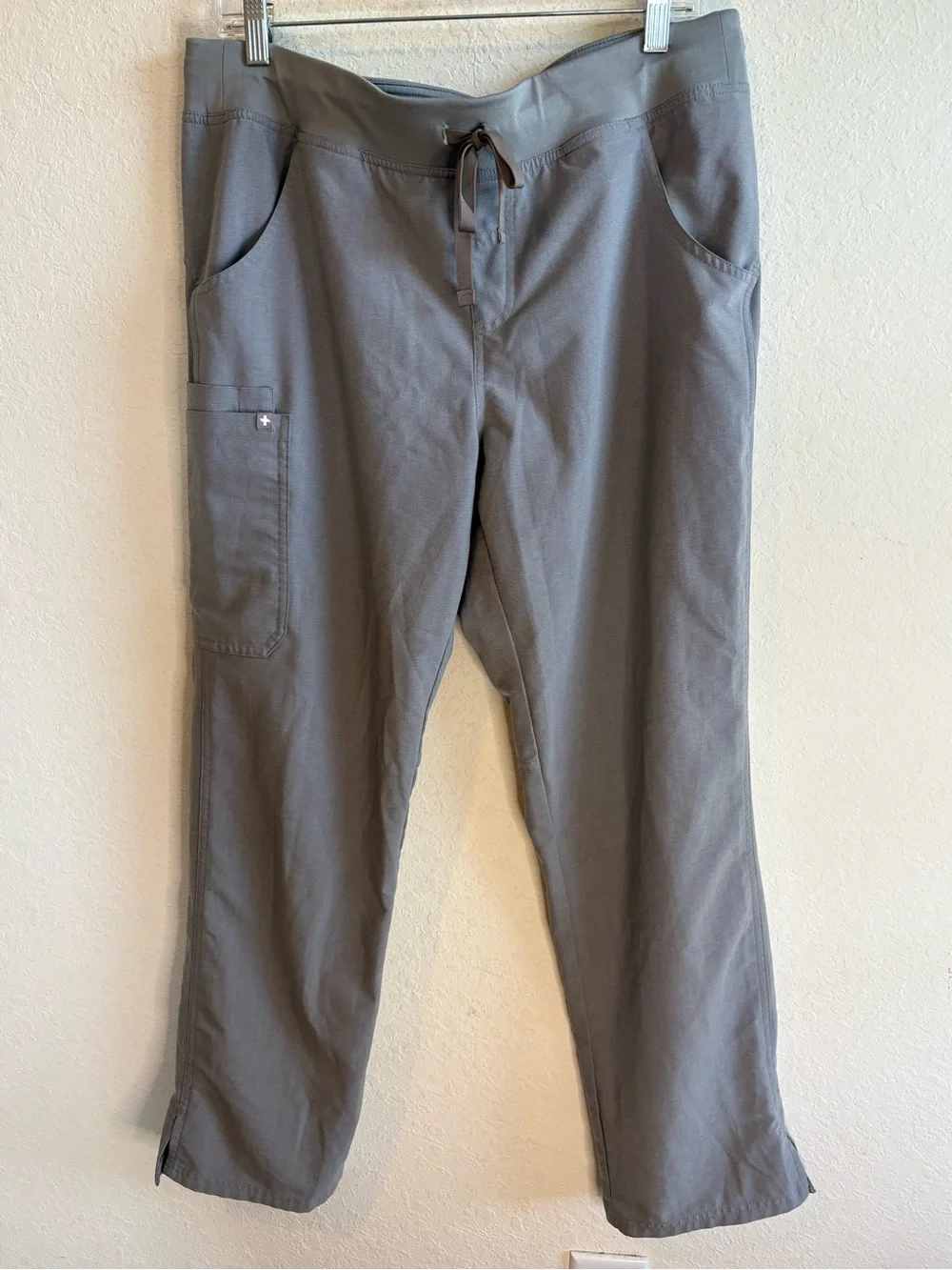 FIGS Gray Scrub Pants Size Large